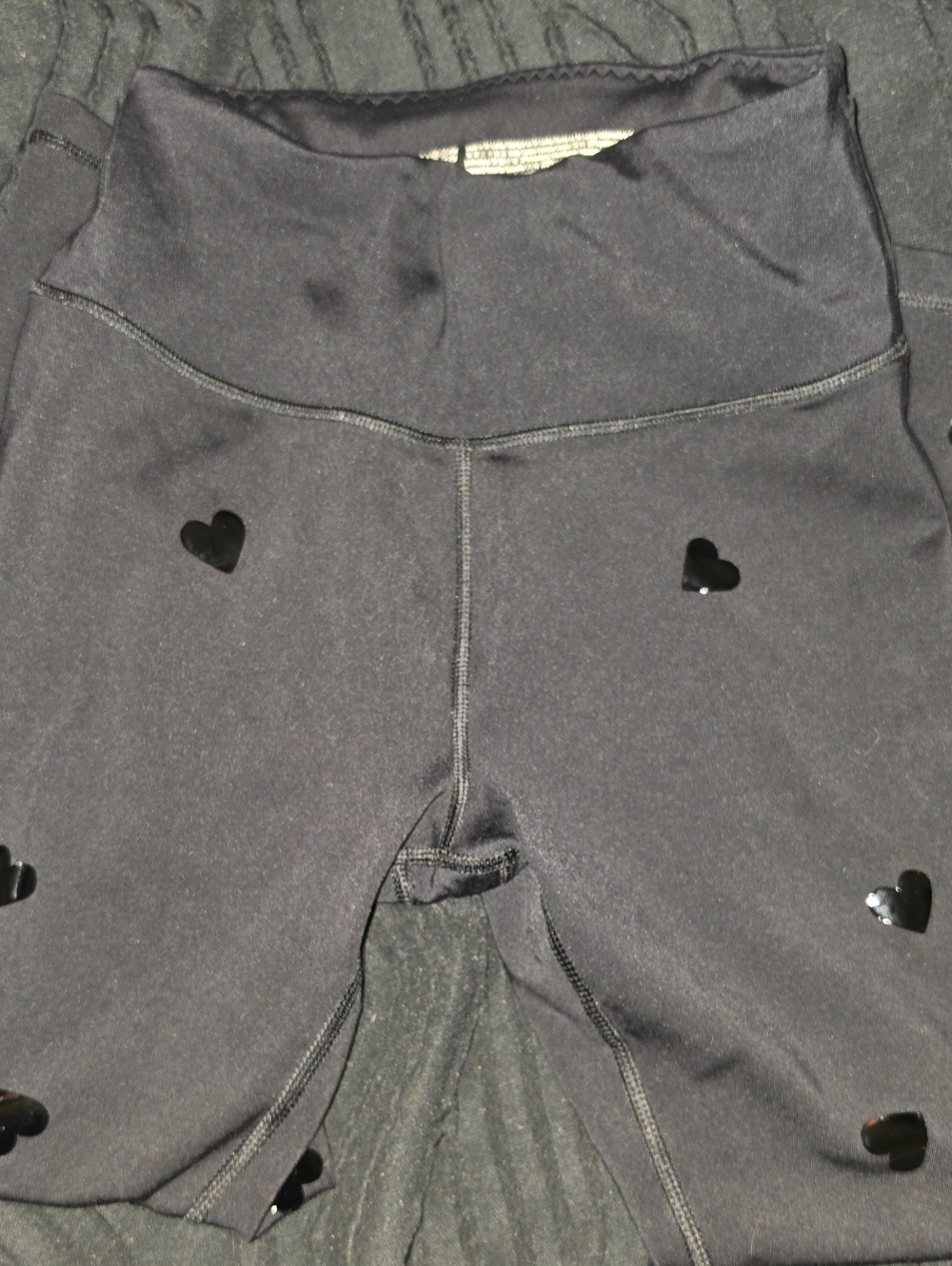 Victoria's Secret Black Heart-Print Leggings